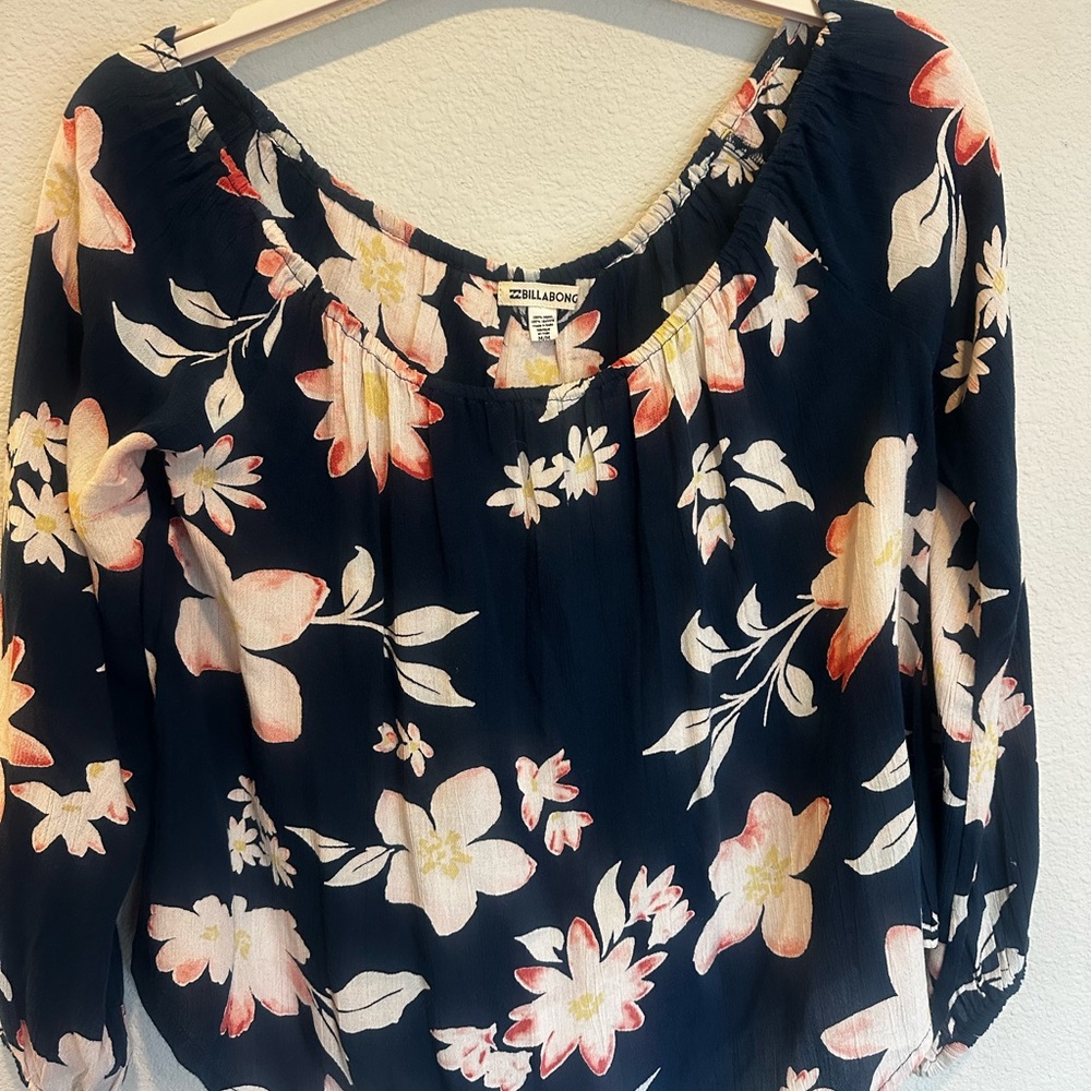 Billabong Women's Floral Navy Blouse